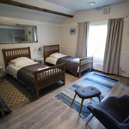 Lauri Historical Log House Manor Hotel โรวานิเอมิ ภายนอก รูปภาพ