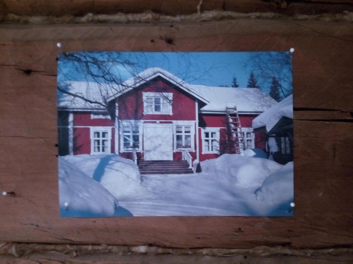 Lauri Historical Log House Manor Hotel โรวานิเอมิ ภายนอก รูปภาพ