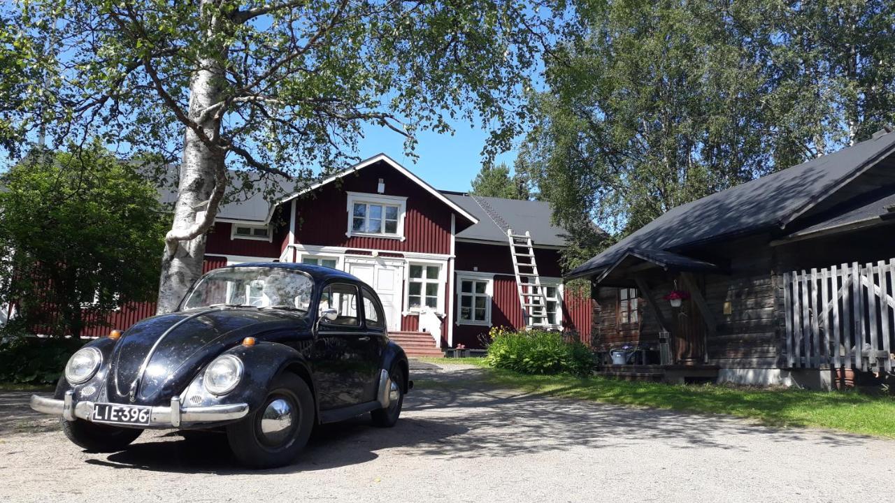 Lauri Historical Log House Manor Hotel โรวานิเอมิ ภายนอก รูปภาพ