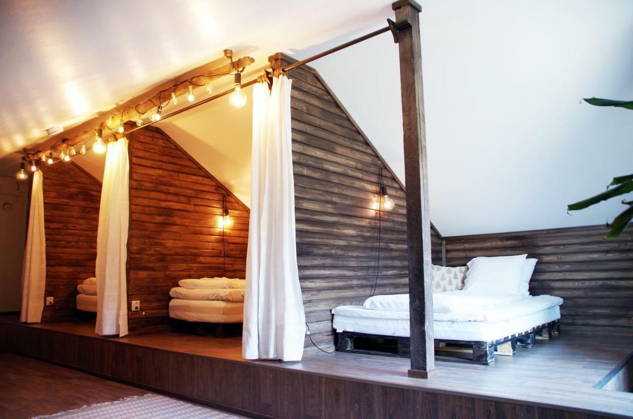 Lauri Historical Log House Manor Hotel โรวานิเอมิ ภายนอก รูปภาพ